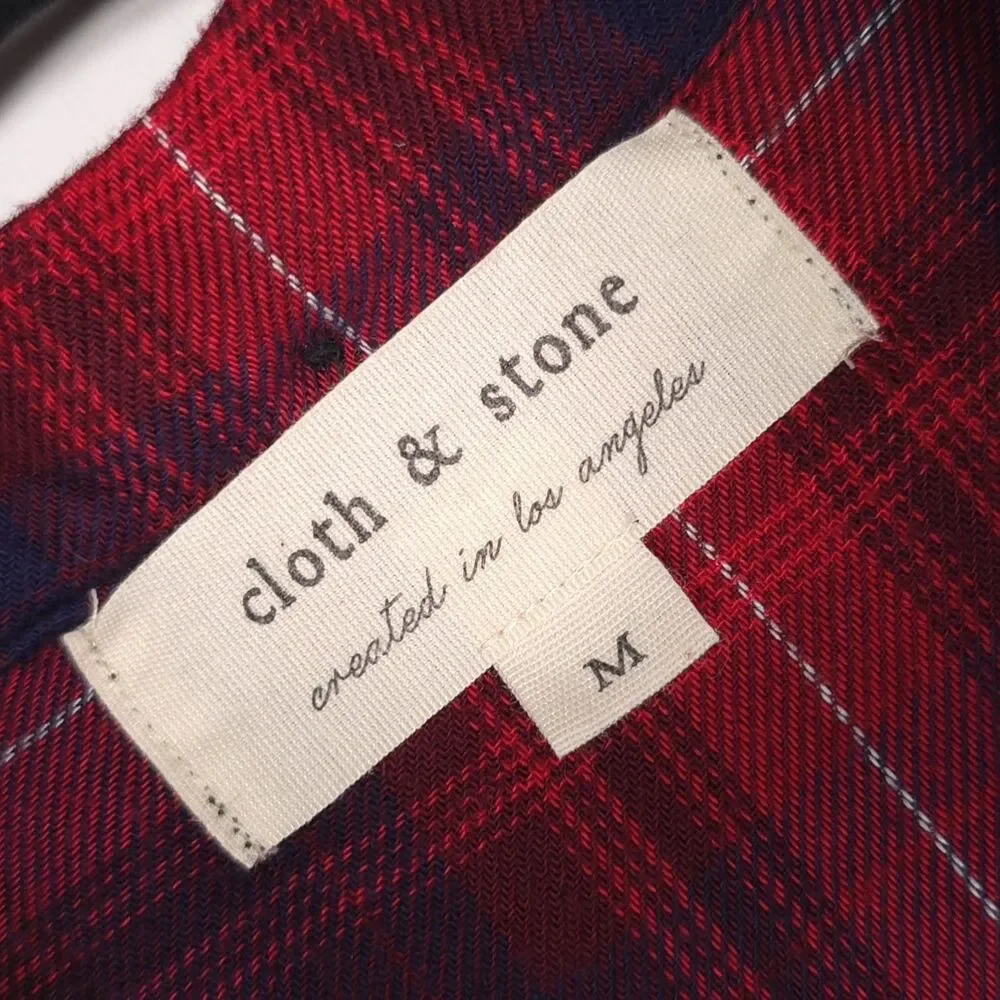 ANTHROPOLOGIE CLOTH & STONE Top Shirt MEDIUM Frayed Hem Red Blue C2231-980-304 - Picture 3 of 9